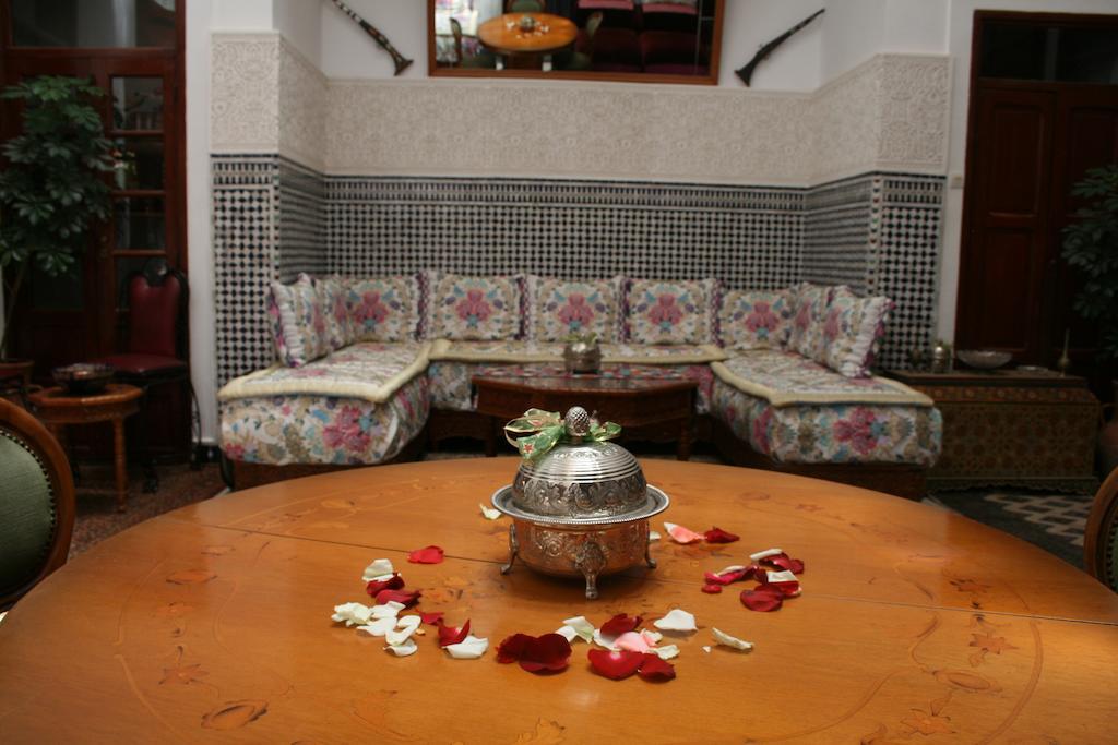 Riad Lalla Fatima Hotel Fez Buitenkant foto